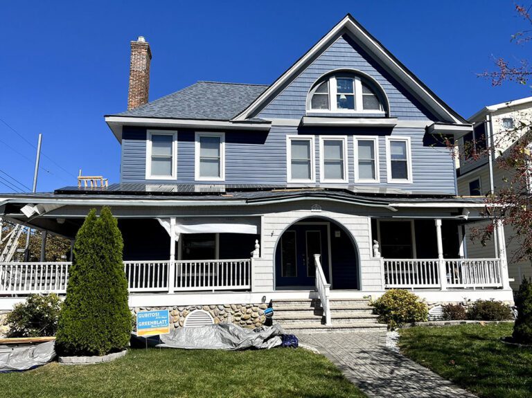 what color siding goes with a copper roof 768x575
